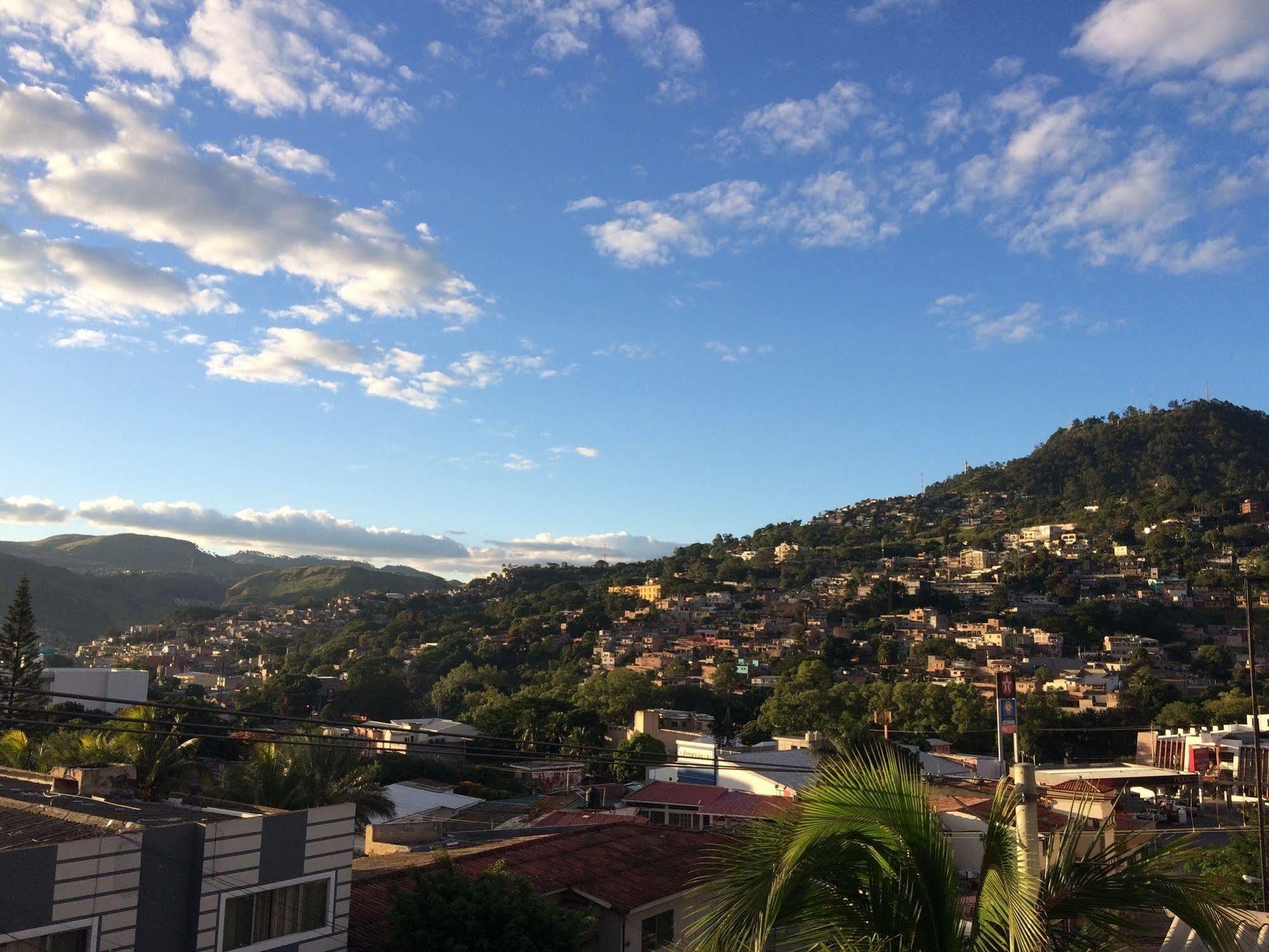 Palmira Hostel Tegucigalpa Zewnętrze zdjęcie